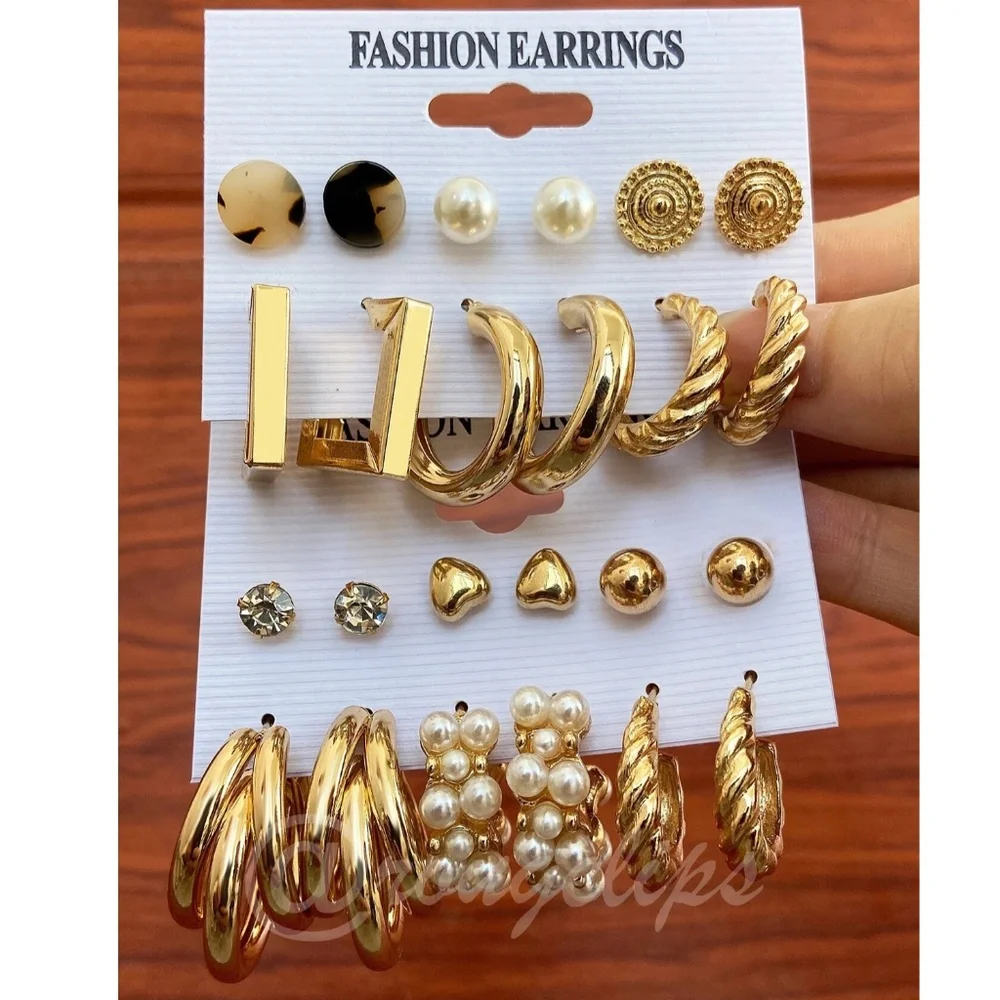 12 Pairs Gold Tone Fashion Earrings - Picture 1 of 4